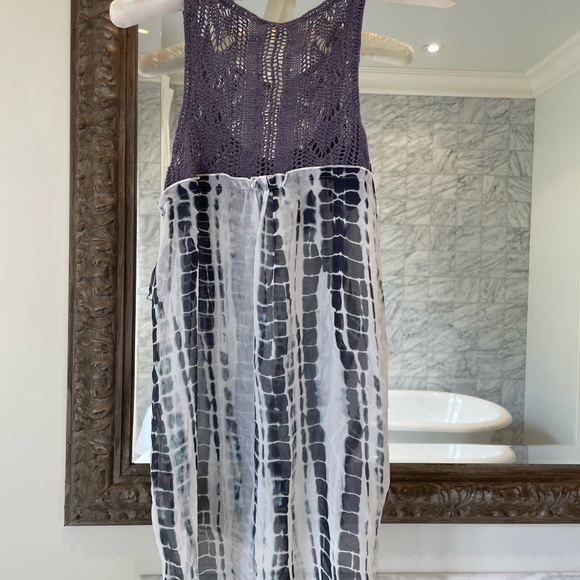 FREE PEOPLE Top - Picture 2 of 2